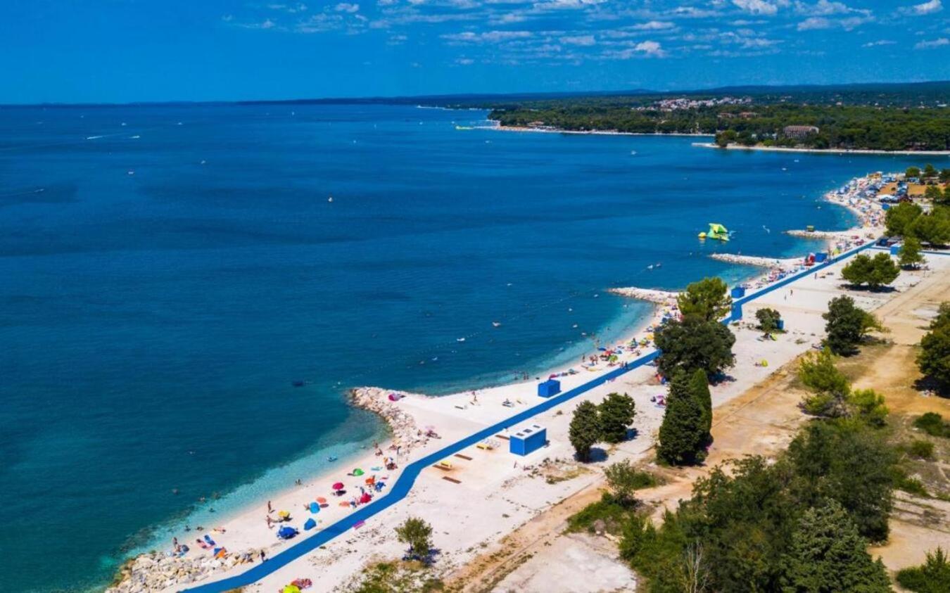 Caramel Comforts With Sea View In Stinjan Only 300 Meters From The Beach Пула Екстер'єр фото