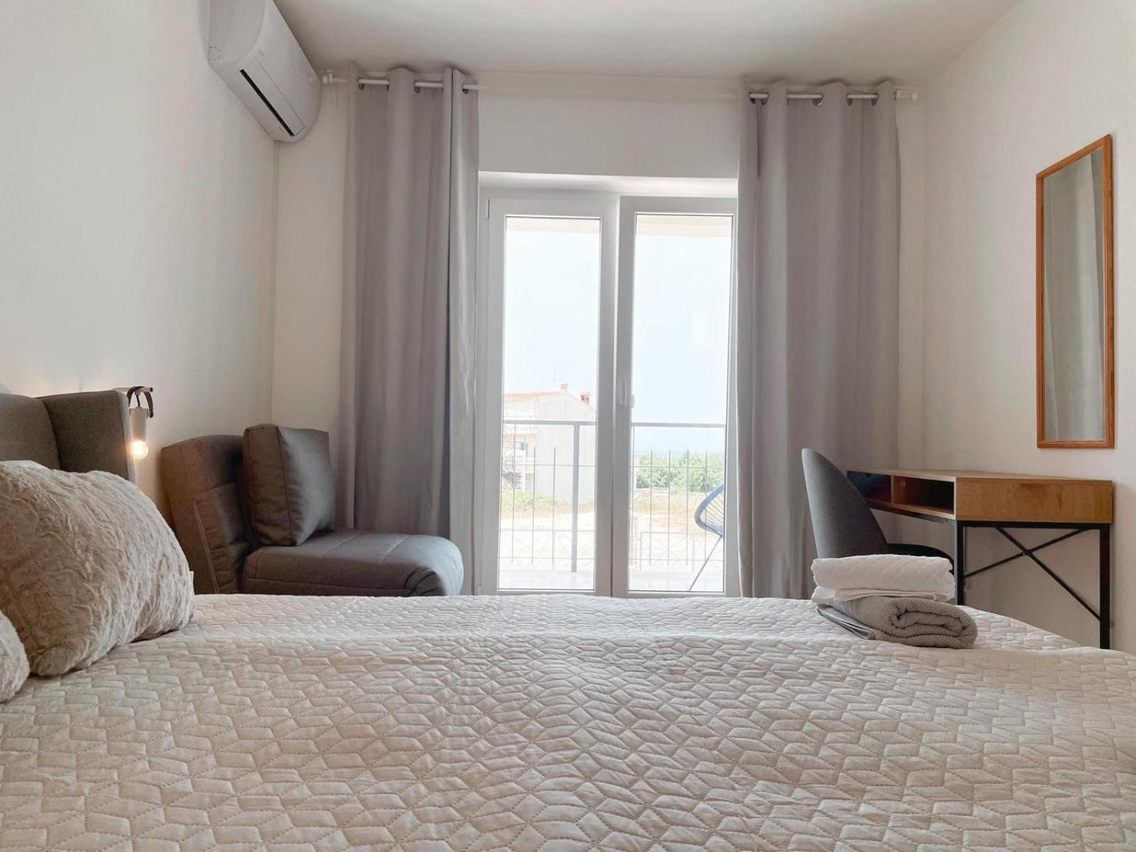 Caramel Comforts With Sea View In Stinjan Only 300 Meters From The Beach Пула Екстер'єр фото